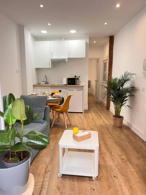 Apartamento Atocha/Reina Sofia Madrid Esterno foto