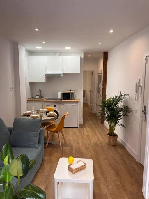 Apartamento Atocha/Reina Sofia Madrid Esterno foto